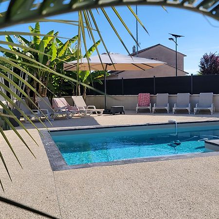 Bon-Encontre Villa Des Oliviers Sublime Villa Avec Piscine Chauffee Et Privee Et Baby Foot מראה חיצוני תמונה