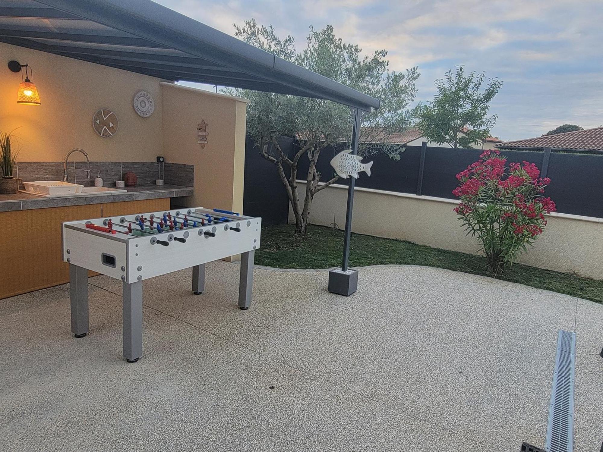 Bon-Encontre Villa Des Oliviers Sublime Villa Avec Piscine Chauffee Et Privee Et Baby Foot מראה חיצוני תמונה